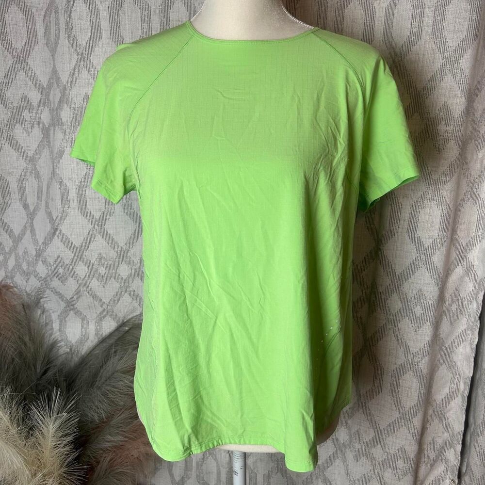 Lululemon top